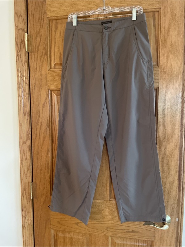 Women’s Royal Robbins Size 8 Reg Taupe Outdoor Pants-Originally $79.00-Pristine!