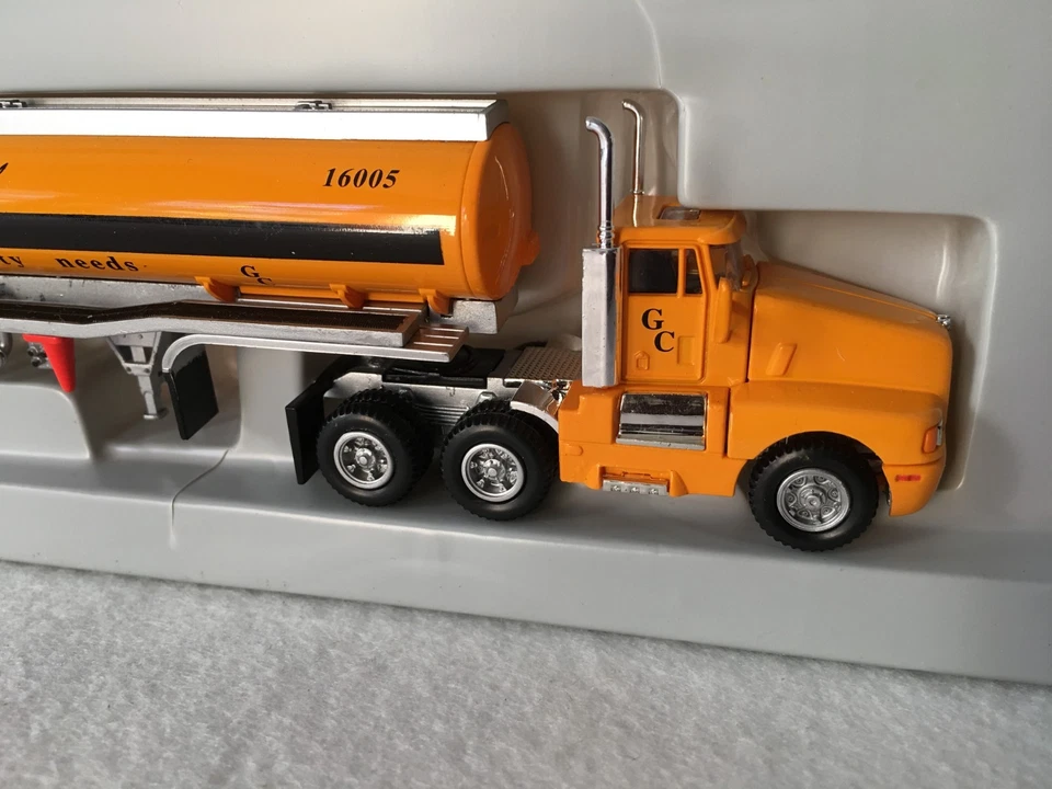 H0-LKW MODEL POWER   KENWORTH  T-600 + Tank Trailer "GENERAL CESSPOOL" 490-16005 - Bild 3 von 4