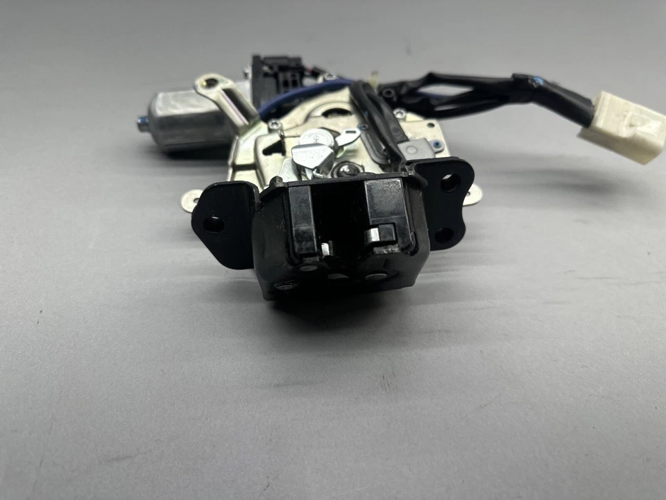 Lexus rx330 rx350 rx400h rx2004-2009 puerta trasera maletero pestillo actuador motor fabricante de equipos originales Foto 2 de 4