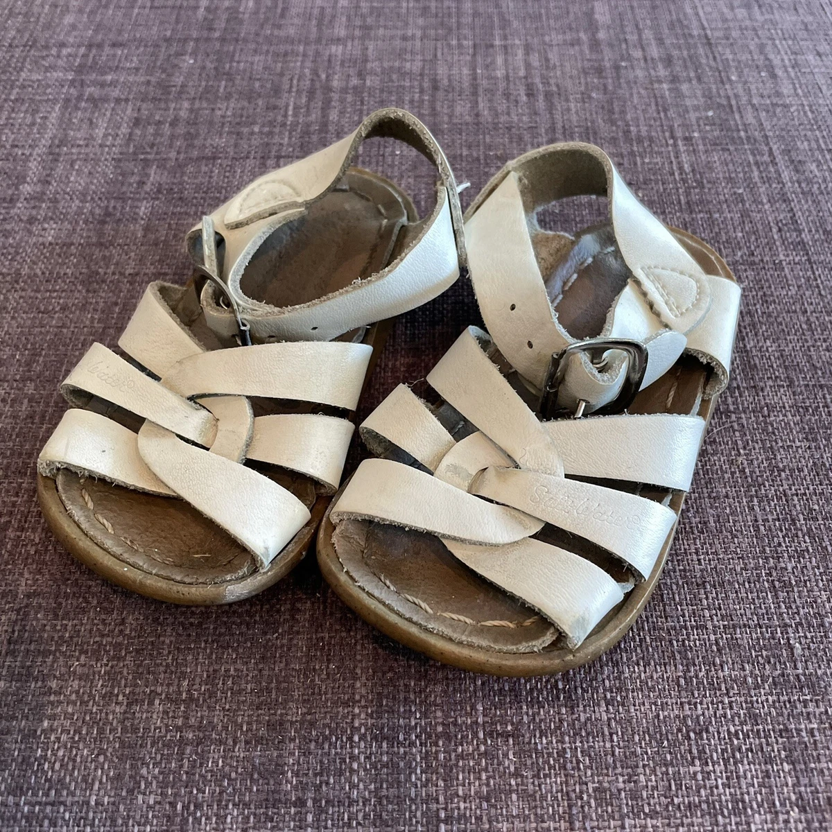 Saltwater sandals size 4 hot sale