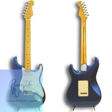 Fender USA American Ultra Stratocaster (Cobra Blue/Maple) [USED]