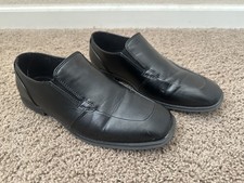 Boy  s Sonoma Dress Shoes Size 7 Black Slip On