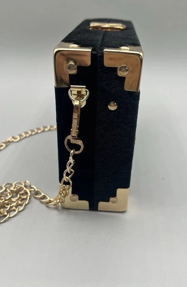 Bolso de Noche Little Dipper Negro Dorado Terciopelo Celestial Bordado Cadena Dorada 5x8 Foto 3 de 4