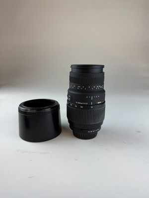 Sigma DG 70-300mm f/4.0-5.6 DG Lens For Nikon + Lens Hood