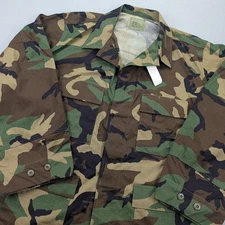 Vintage USGI Jacket Mens Large Regular Woodland Camo BDU Combat Coat 90s