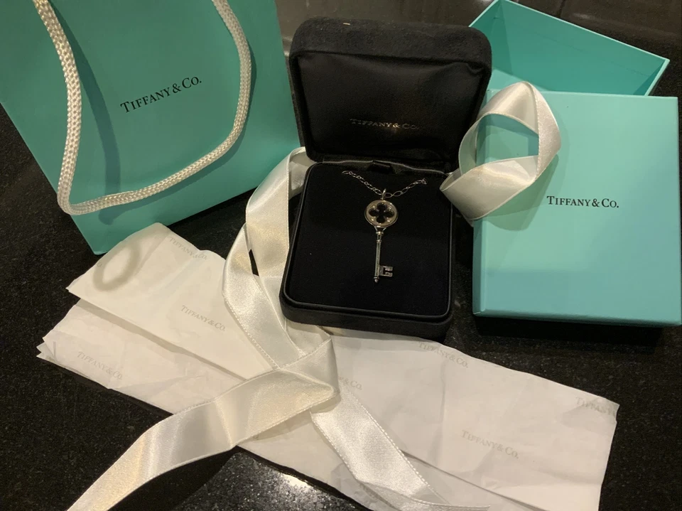 #2583 Tiffany & Co. Necklace 4 Diamond Quatrefoil Key Pendant 18K WhiteG Retired - Image 2 of 4