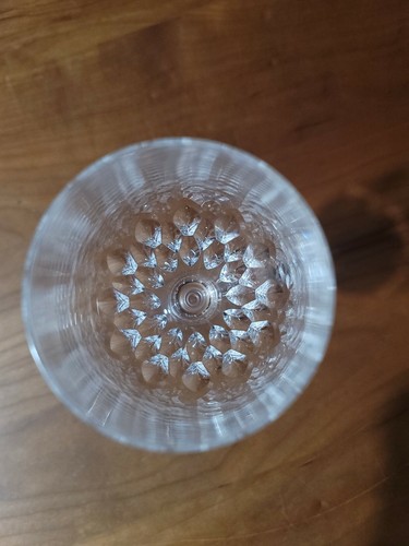Rosenthal Empress Cut Crystal Wine Glasses Set of 4 ( 7 3/4" tall) - Picture 3 of 6