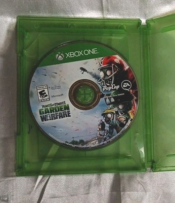 Plants vs. Zombies: Garden Warfare (Microsoft Xbox One, 2014) Disc Only.