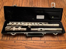 Gemeinhardt Student Flute 2SP Silver Plated with Hard Case