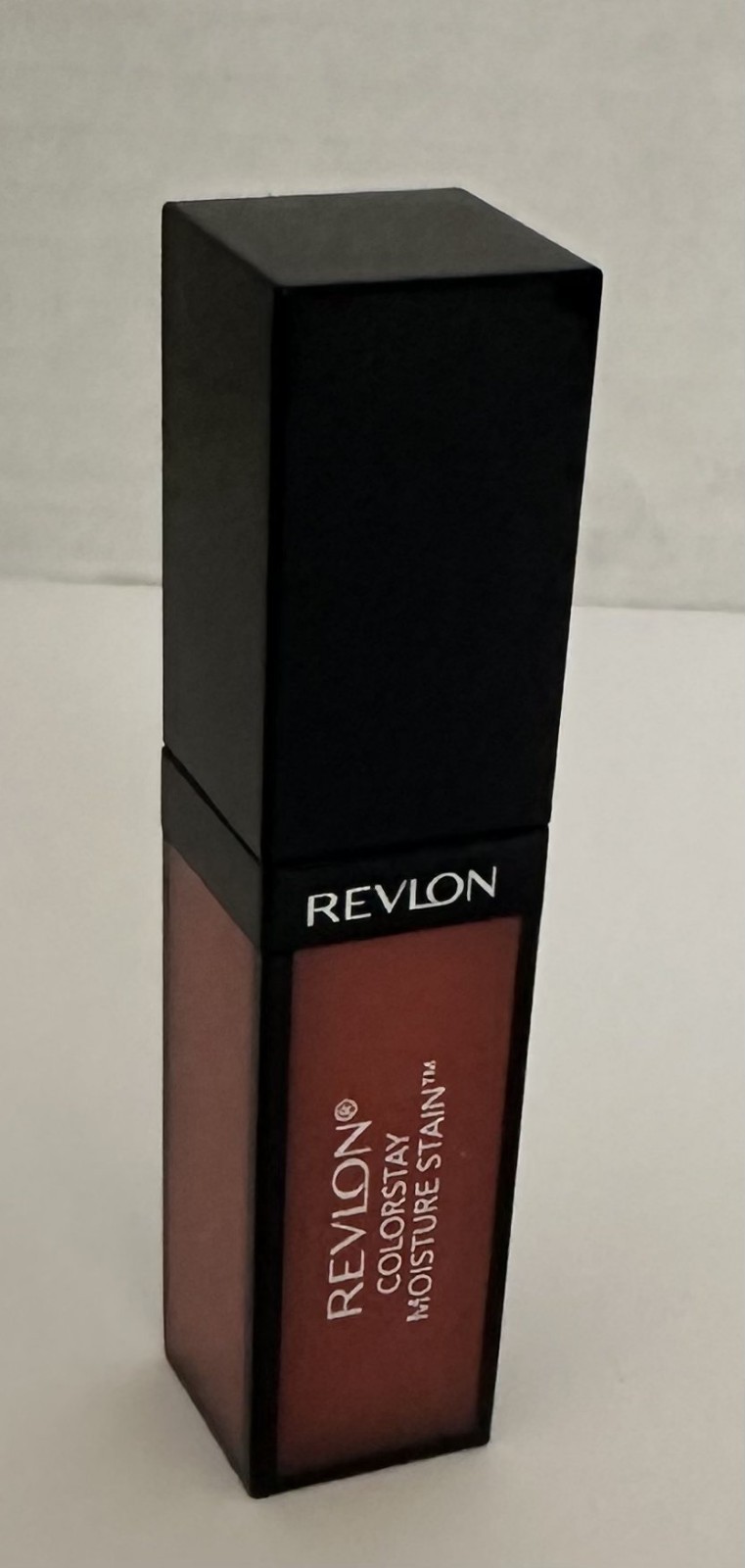 Revlon Colorstay Moisture Stain in London Posh 050 Brand New Sealed