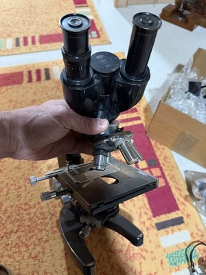 Carl Zeiss Jena Forschungsmikroskop mit Zubehör