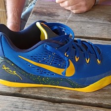 Nike Men s Low Top Lace-Up Basketball Athleti...