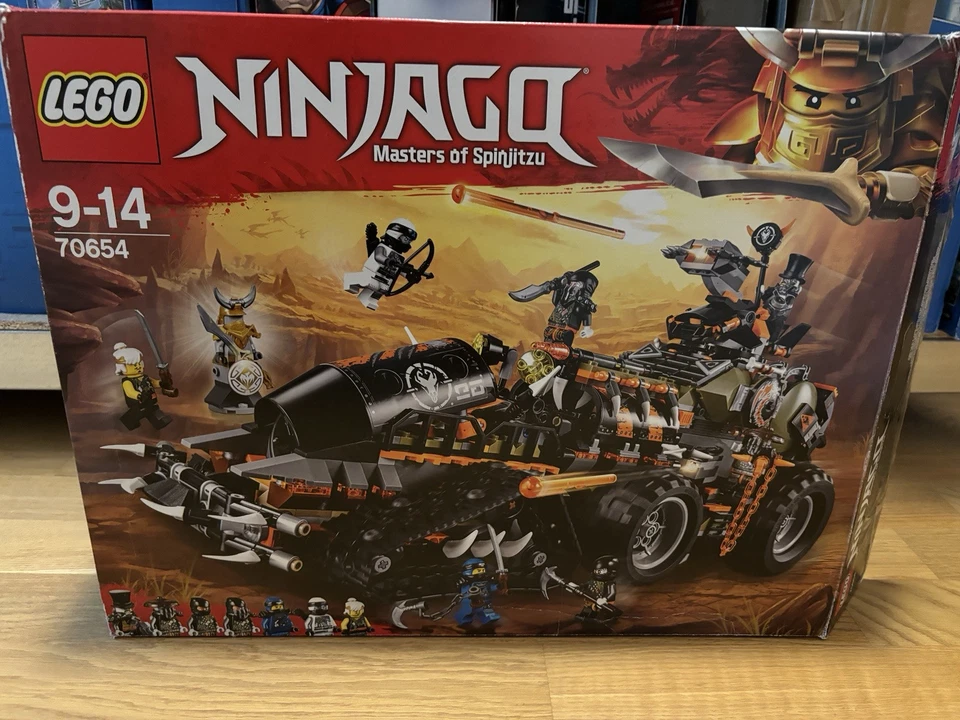 LEGO Ninjago 70654 Dieselnaut, Foto 1 von 5