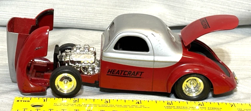 LENNOX HEATCRAFT 1941 WILLYS COUPE STREET ROD SpecCast 1:25 CROWN PREMIUM - Image 2 of 4
