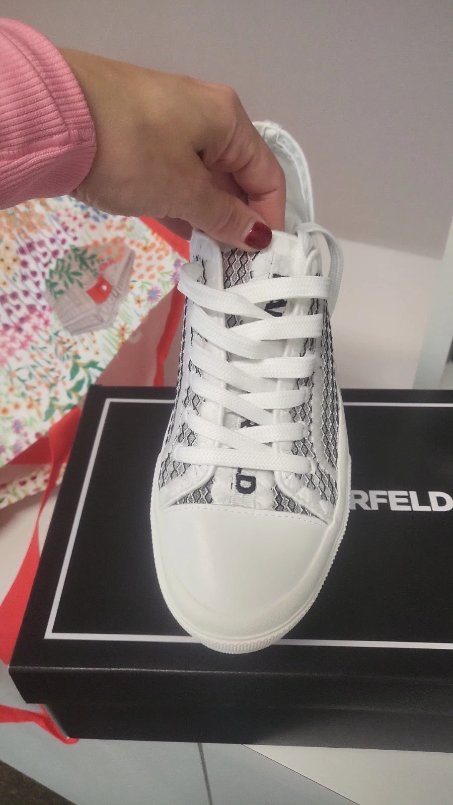 Very stylish and comfortable summer KARL LAGERFELD shoes