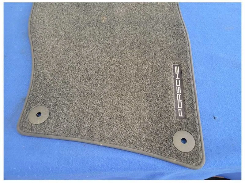 Alfombrillas Porsche 911 Turbo 2012-2017 cubierta de alfombra delantera trasera negras Foto 3 de 4