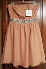 Soieblu Beautiful Peach Sleeveless Party/Prom Dress w/Rhinestones Size M- NWT