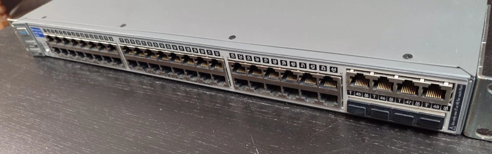 HP J4904A 2848 ProCurve 48X RJ-45 + 4x 10/100/1000 SFP PORTS Network Switch RACK - Immagine 3 di 4