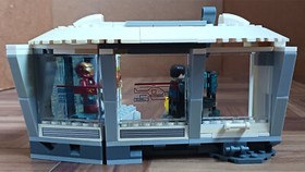 LEGO Marvel: Iron Man: Malibu Mansion Attack (76007)