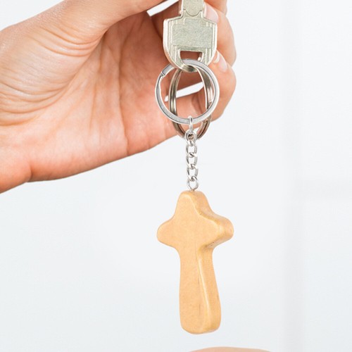 2 Count Wooden Cross Key Ring Miss Lovers Chains Pendant Keychain - Afbeelding 3 van 12
