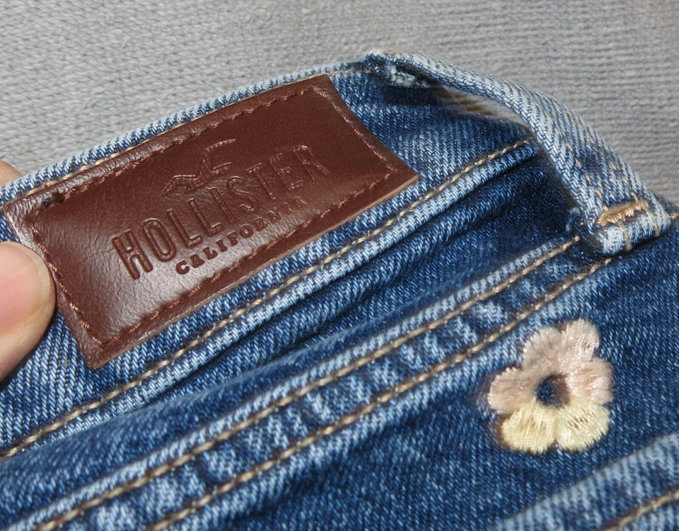 Pantalones Cortos Mujer Hollister Bordados Flor Tiro Alto Denim Mamá Talla 00/W23 Foto 3 de 4