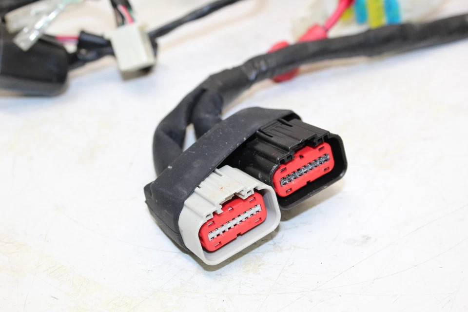 Benelli TNT 135 2018 arnés de cableado del motor telar de cable del motor Foto 2 de 4