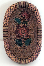 Beautiful Hand Carved Wooden Rustic Bohemian Bowl Flowers RARE Unmarked
