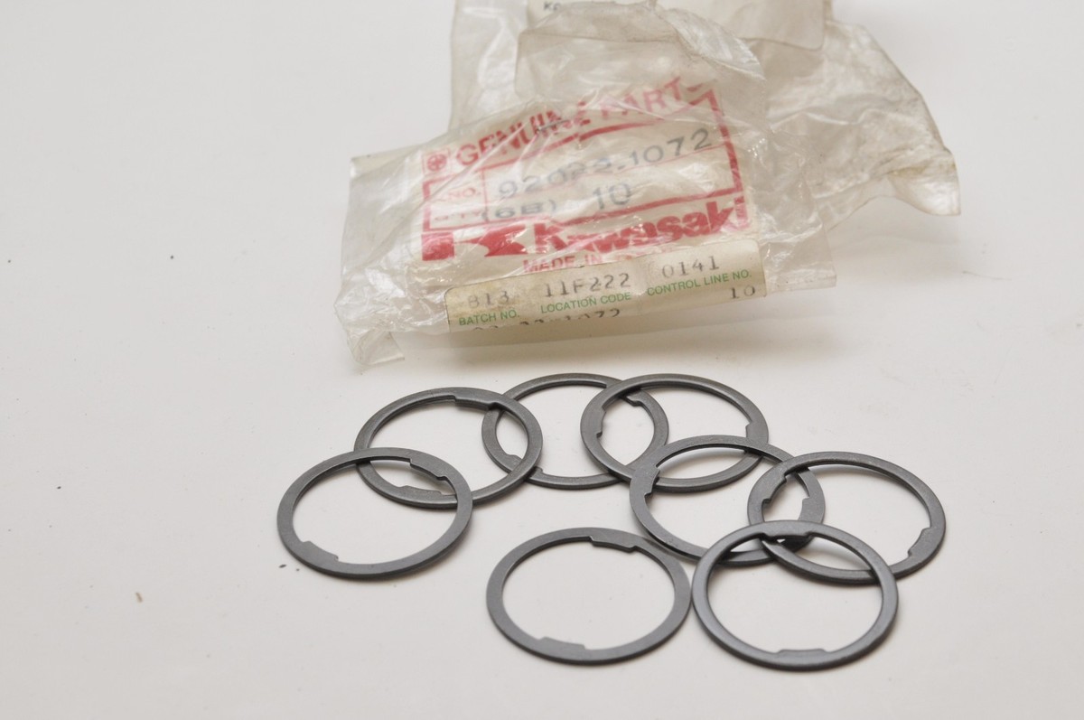 NEW Kawasaki NOS 92022-1072 LOCK WASHER,TRANSMISSION 30x1.0T KZ550