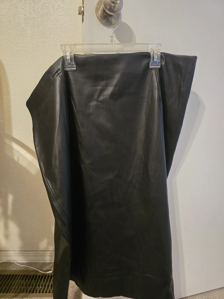 Catherine Malandrino Woman Faux Leather Black Pencil Skirt Plus Size 18W - Image 3 of 3