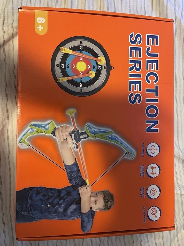 Vevor - Toy Bow and Arrow with Suction Cup Tips And Quiver For Ages 6+