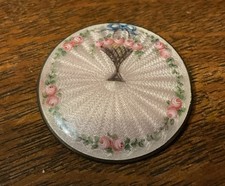 VINTAGE STERLING AND FLORAL DECORATIVE ENAMEL PIN VERY DETAILED VVG