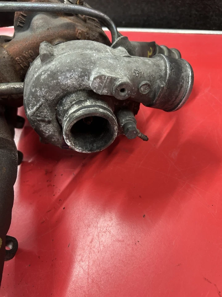 Volkswagen Transporter T4 2.5 TDI Turbo Colector 074145701A Actuador Alimentación Aceite VW Foto 4 de 4