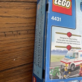 UNOPENED LEGO CITY: Ambulance (4431)