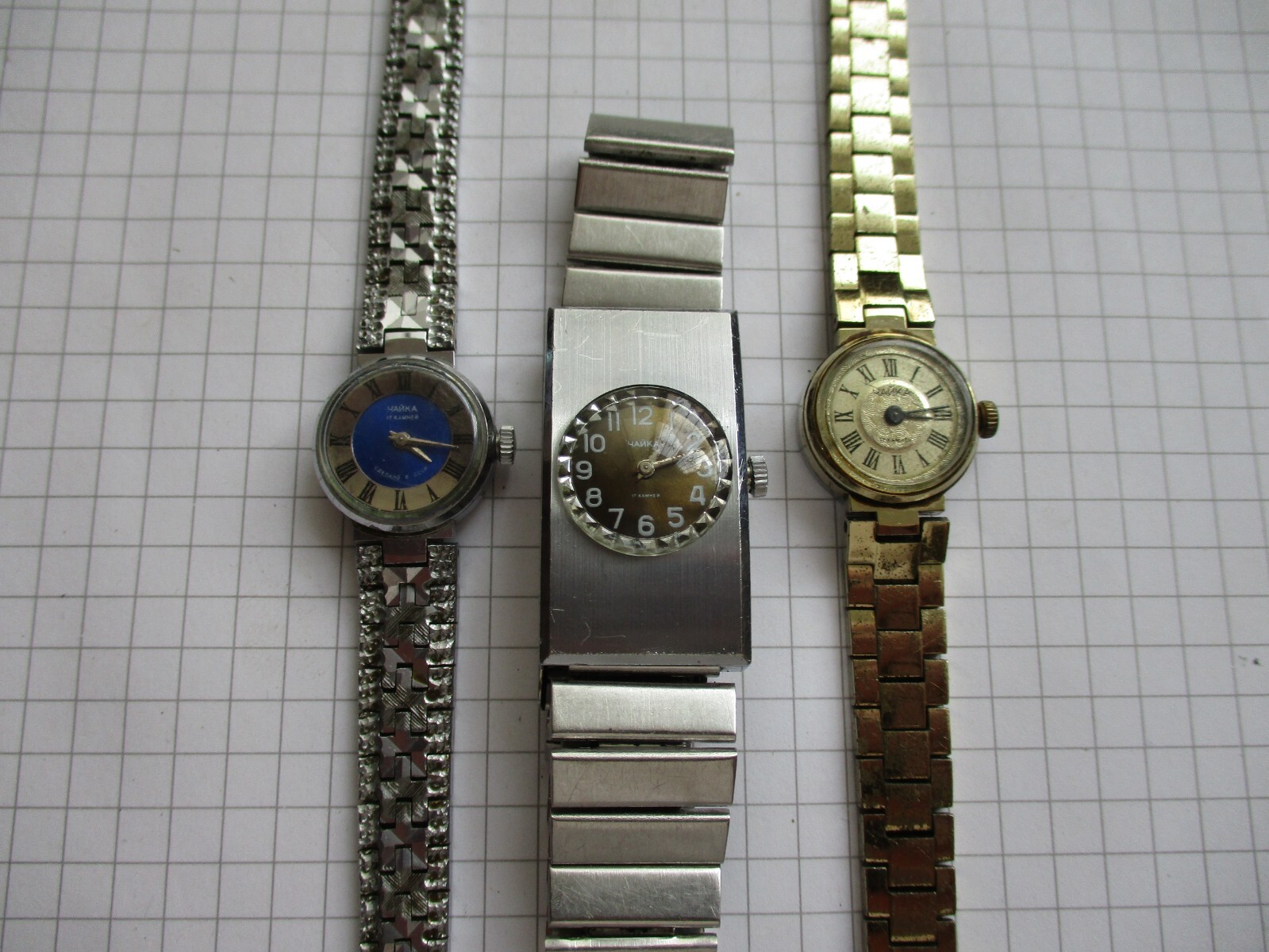 Vintage women's watch Chaika Classic women's mechanical Soviet USSR 3 pieces