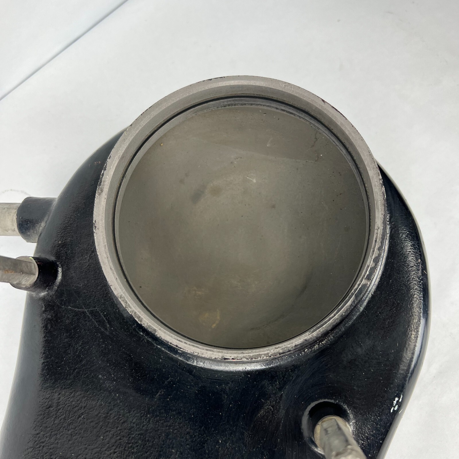 1984 - 1992 Bentley Eight Mulsanne 6.8L Engine Air Intake Cleaner Duct UE70881