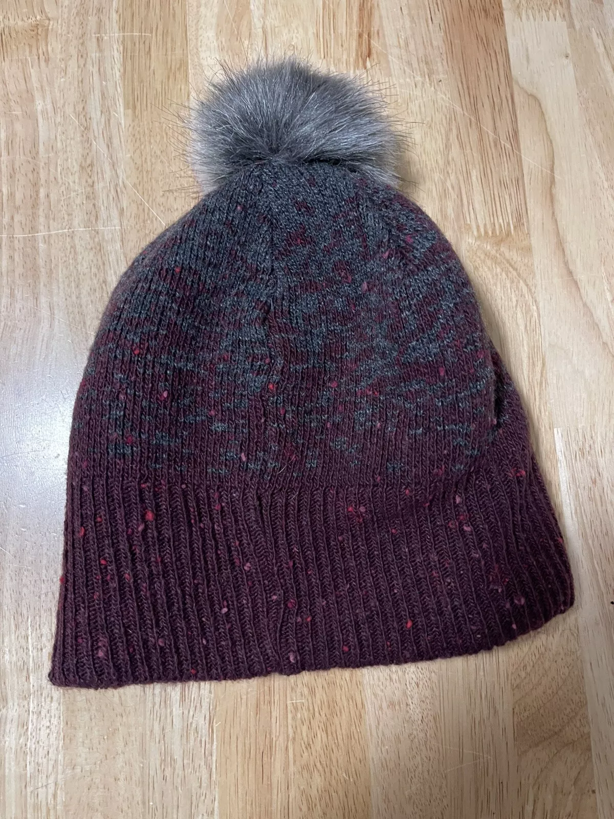 outdoor-research effie wool hat with pom primaloft insulated 