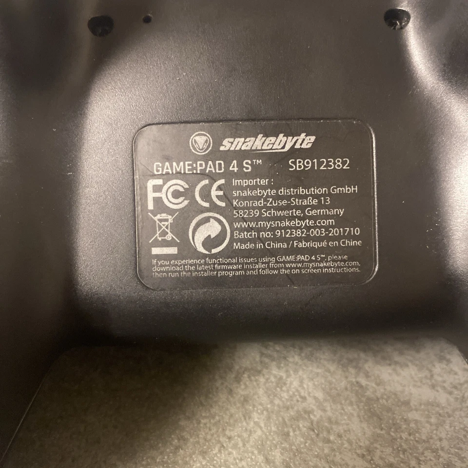 Snakebyte Game Pad Controller 4 S Black For PS4 - Image 3 of 3