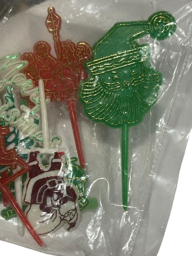 Vtg Wilton Christmas Cake Tops Hong Kong NEW 1 Pack of 12 Assorted Designs - Picture 5 of 8