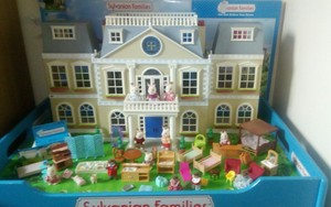 sylvanian families hotel half price