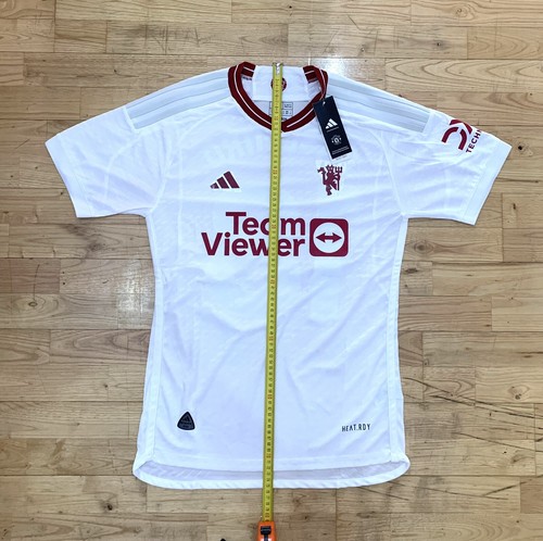 Camiseta Manchester United 2023. Versión Jugador. Dorsal 18 Casemiro. Talla M. - Imagen 8 de 11