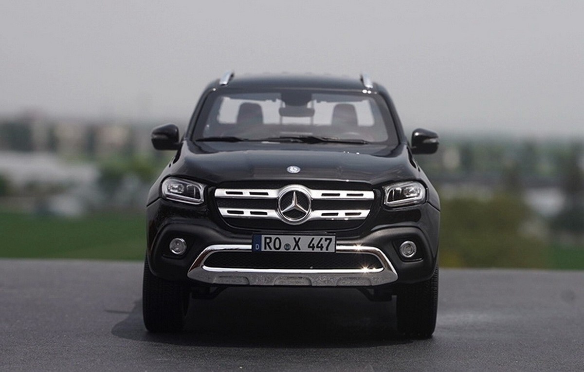 Norev 1/18 Scale Mercedes-Benz X-Class Pickup Black Diecast