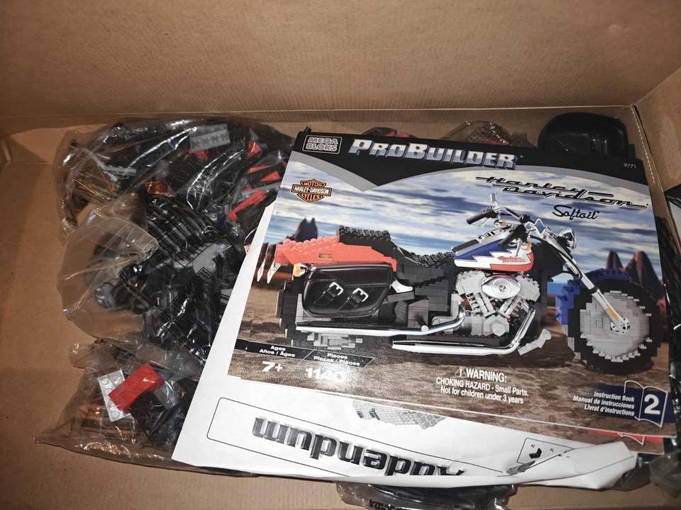 Mega Bloks ProBuilder Harley Davidson Softail Model Kit New Open Damaged Box - Image 3 of 4