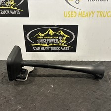Hadley Air Horn Bracket Off 2017 Peterbilt 567 Pn H00293pc Tag 18261 Hadley Air Horn Bracket Off 2017 Peterbilt 567 Pn H00293pc Tag 18261