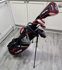 MacGregor DCT 4000 RH 6-Club Set. Driver, 4H, 7i, 9i, S Wedge, Putter +Stand Bag