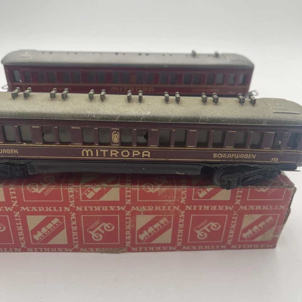Lot Of 2 Vintage marklin 353 Mitropa passenger cars In Original Boxes HO - Image 4 of 4