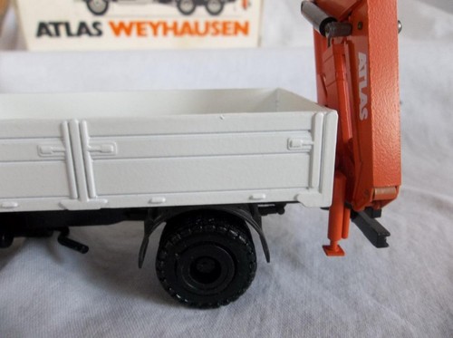 Conrad 3059 Mercedes Benz Atlas Weyhausen Truck Crane 1:50 scale Original Box - Picture 5 of 9