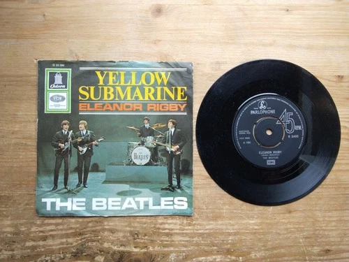 The Beatles Yellow Submarine /Eleanor Rigby EX 7" Single Vinyl Record R5493 (AJ)