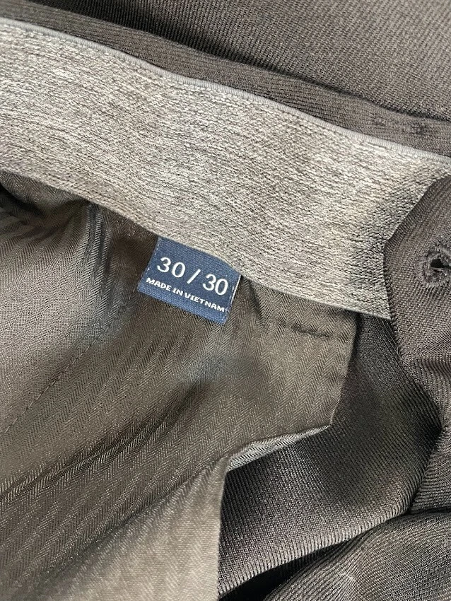 Chaps Men's Black Flat Front Dress Pants Size 30 - Image 4 of 4