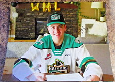 RILEY BOYCHUK SIGNED 8x10 MATTE PHOTO 2026 NHL DRAFT 2ND PICK 2023 WHL DRAFT (C)