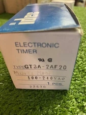 IDEC GT3A-2AF20 8Pin Plug In Timer 100-240V